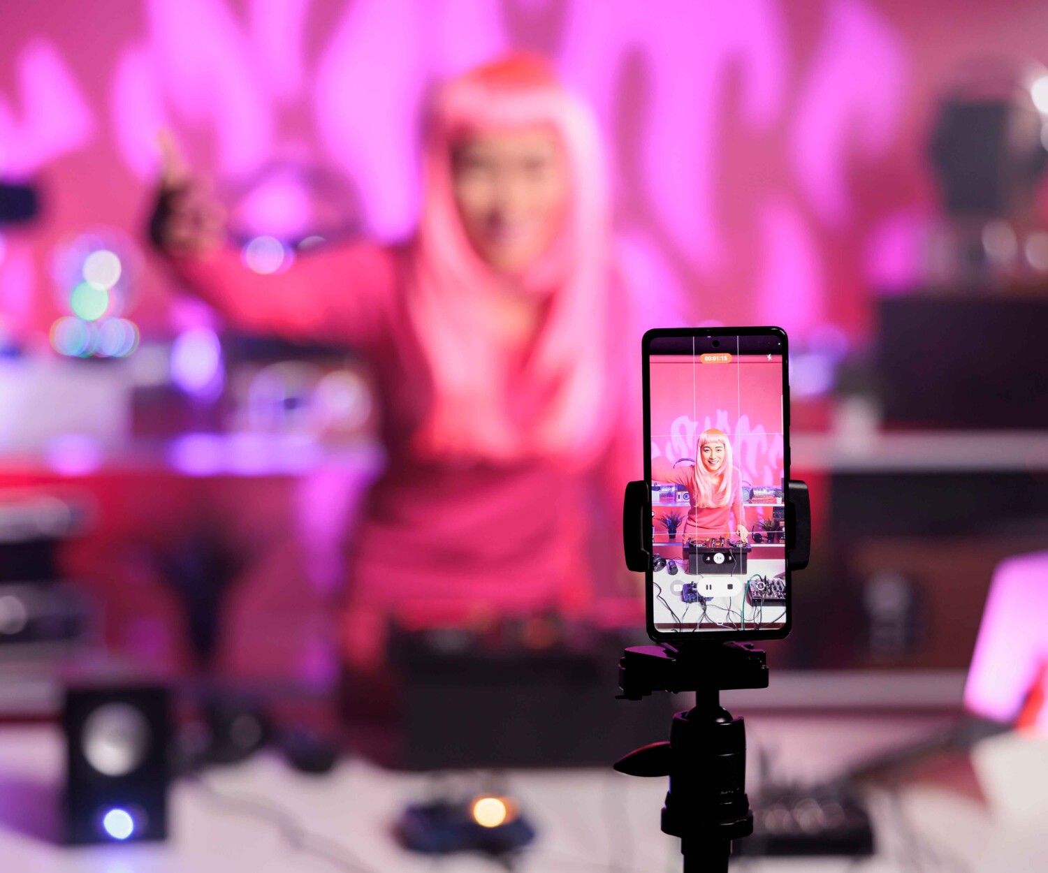 TikTok üzerinde profesyonel B2B pazarlama ve içerik üretimi yapan ajans